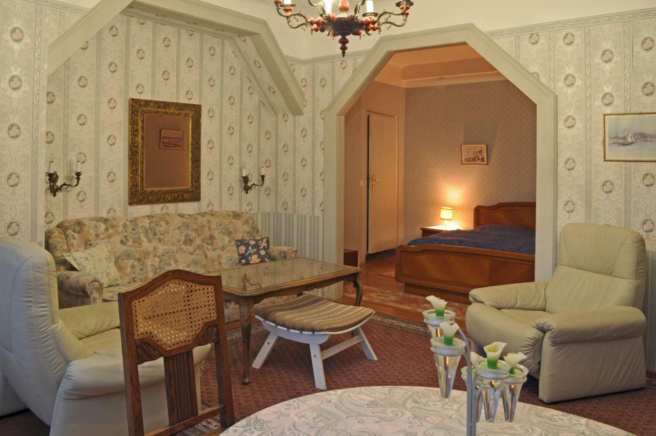Schloss Helmsdorf Otel Stolpen Dış mekan fotoğraf
